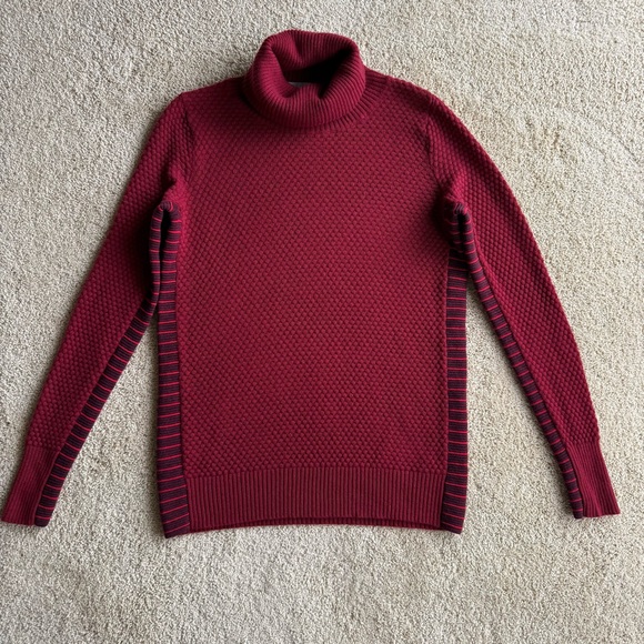 Athleta Sweaters - Athleta Merino Wool Turtleneck Sweater Women Size L Red Textured Knit Stretch